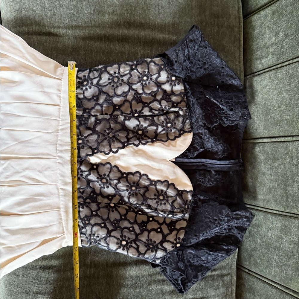 Black and cream little dress - Picture 4 of 5